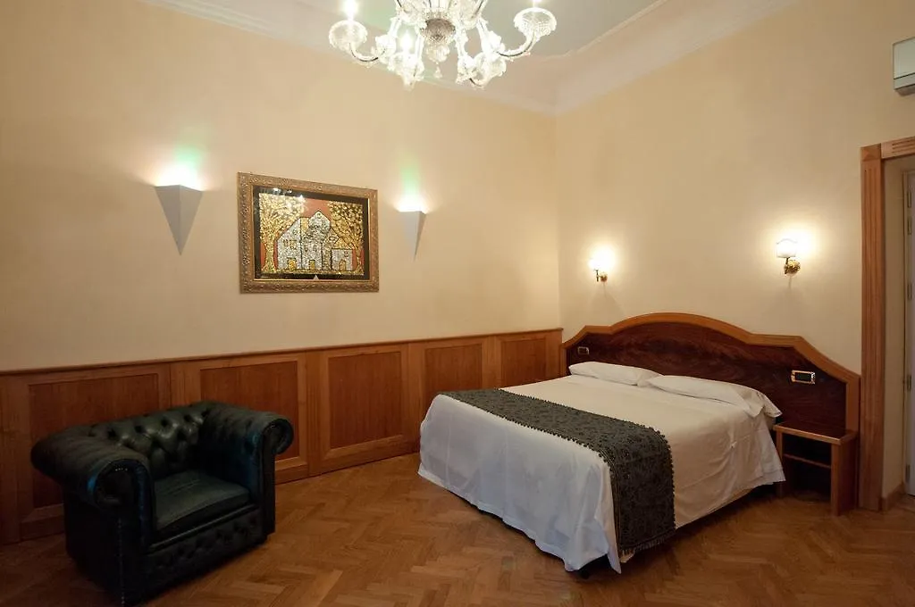 Гостевой дом Отель Relais Conte Di Cavour De Luxe Рим