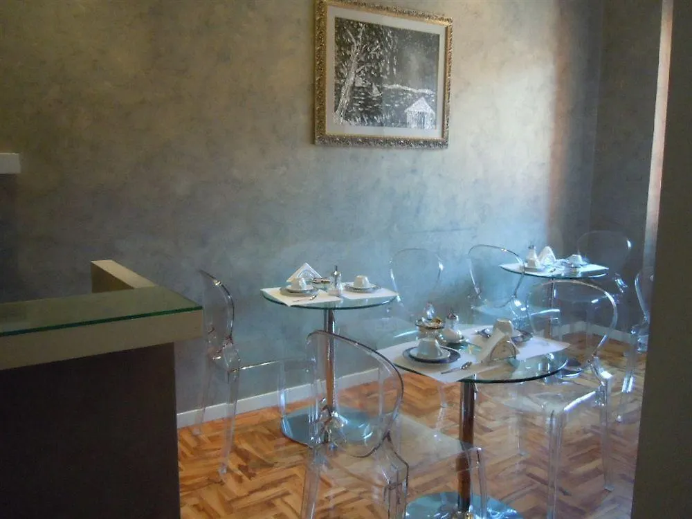Relais Conte Di Cavour De Luxe Hotel Rome