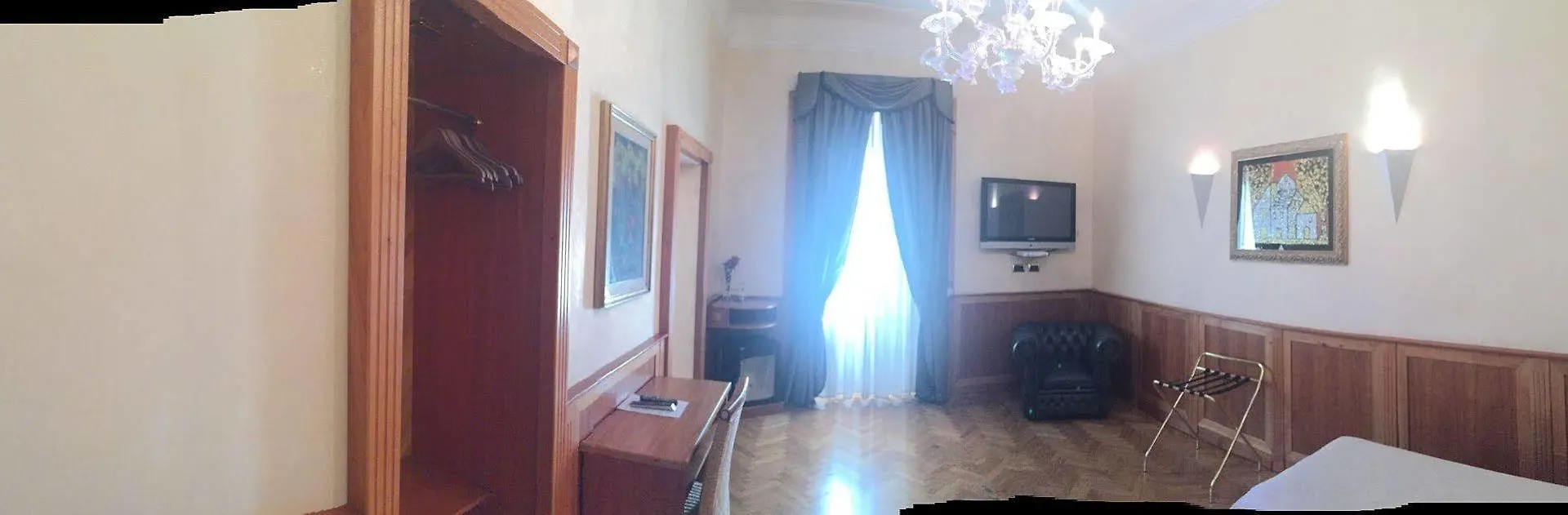 Relais Conte Di Cavour De Luxe Hotel Roma Casa de hóspedes